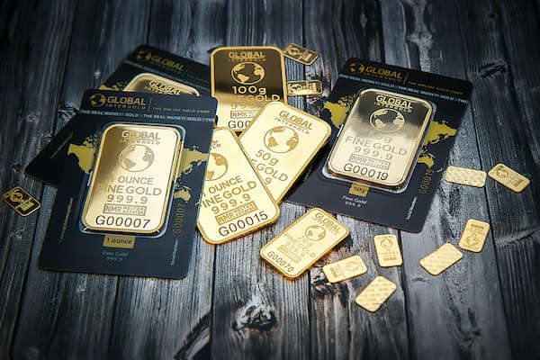今天纸黄金怎么没有交易