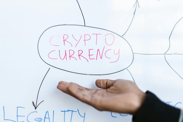 中国人民银行货币工具调整，黄金如何应对？